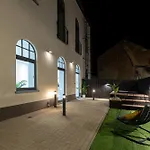 Brussels Airport White Castle Bed & Breakfast Charleroi