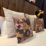 Brussels Airport White Castle Bed and breakfast Charleroi