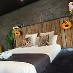 Brussels Airport White Castle Bed & Breakfast