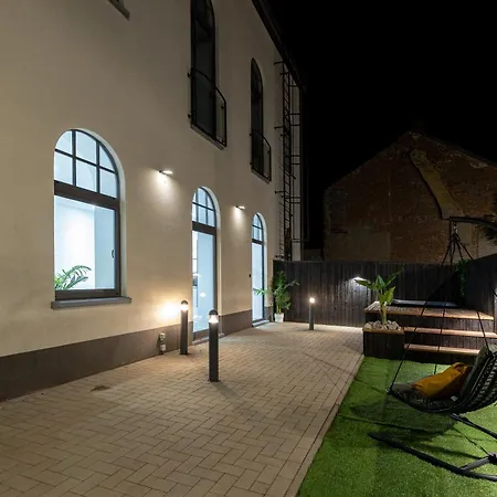 Brussels Airport White Castle Bed & Breakfast Charleroi