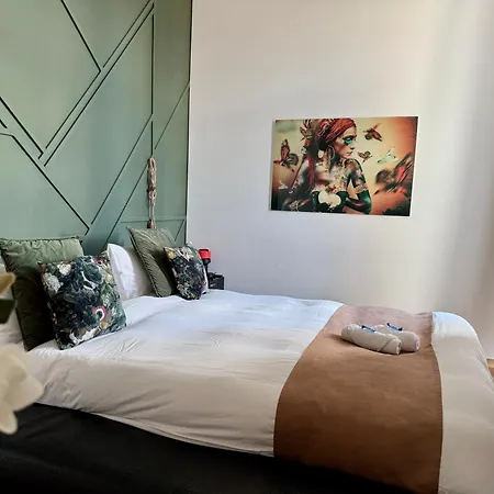 Brussels Airport White Castle Bed & Breakfast 3*