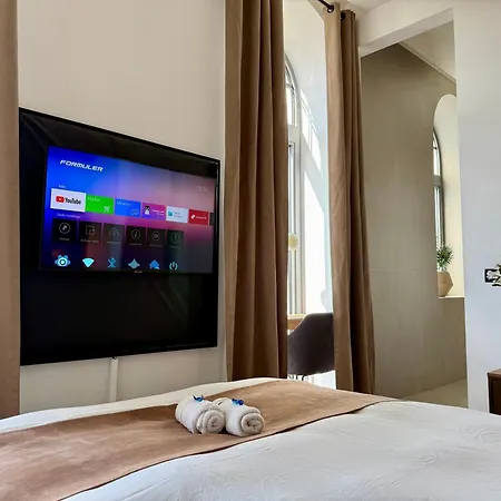 Bed & Breakfast Brussels Airport White Castle