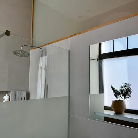 Brussels Airport White Castle Bed & Breakfast Charleroi