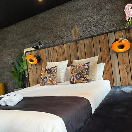 Brussels Airport White Castle Bed & Breakfast