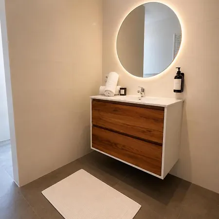 Bed & Breakfast Brussels Airport White Castle 4*