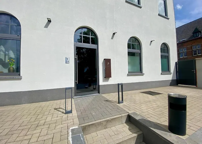 Brussels Airport White Castle