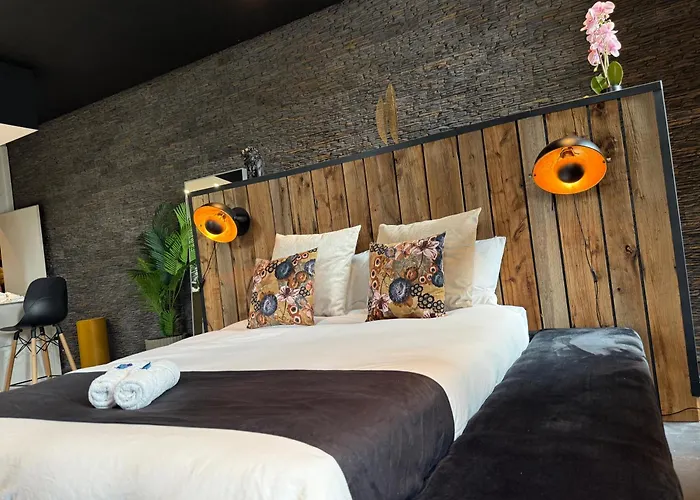 Brussels Airport White Castle Bed & Breakfast