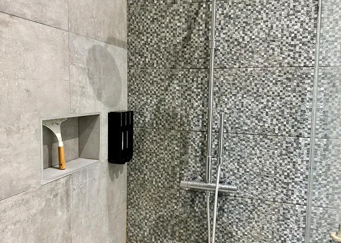 Brussels Airport White Castle Charleroi